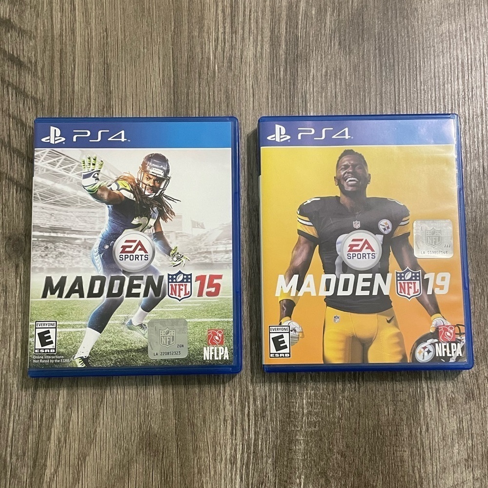 Play Station PS4 Madden 15 and 19 with case excellent condition